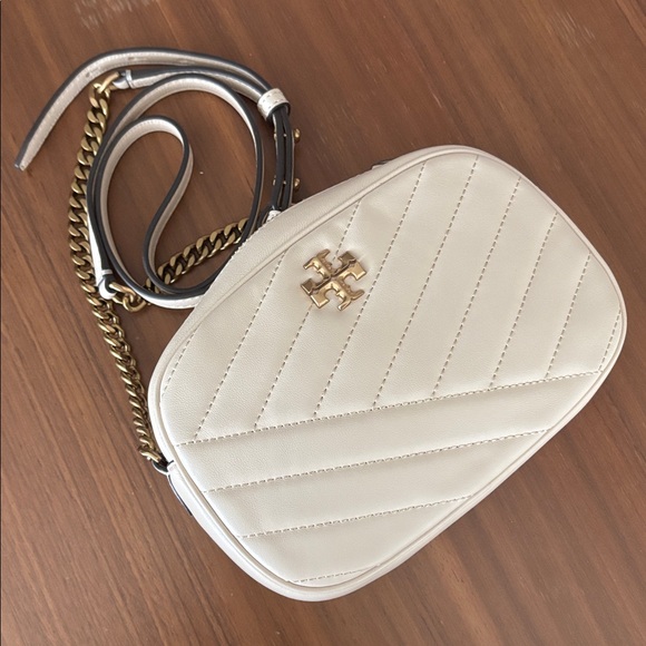 Tory Burch Crossbody Bag 💕 - Picture 5 of 7